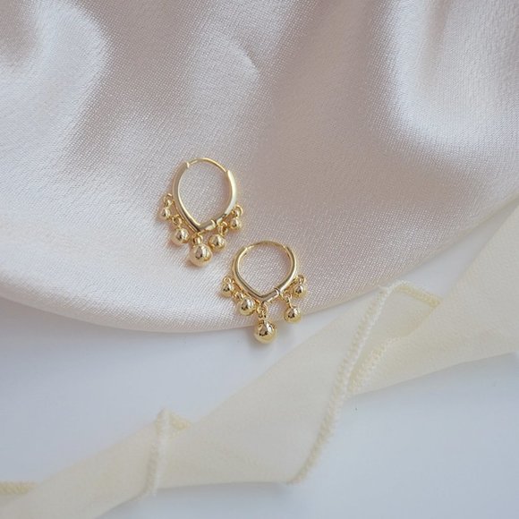 NEW 14K Gold Plated Bead Drop Huggie Hoop Earrings - Picture 6 of 8